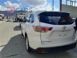 تۆیۆتا هایلاندەر
